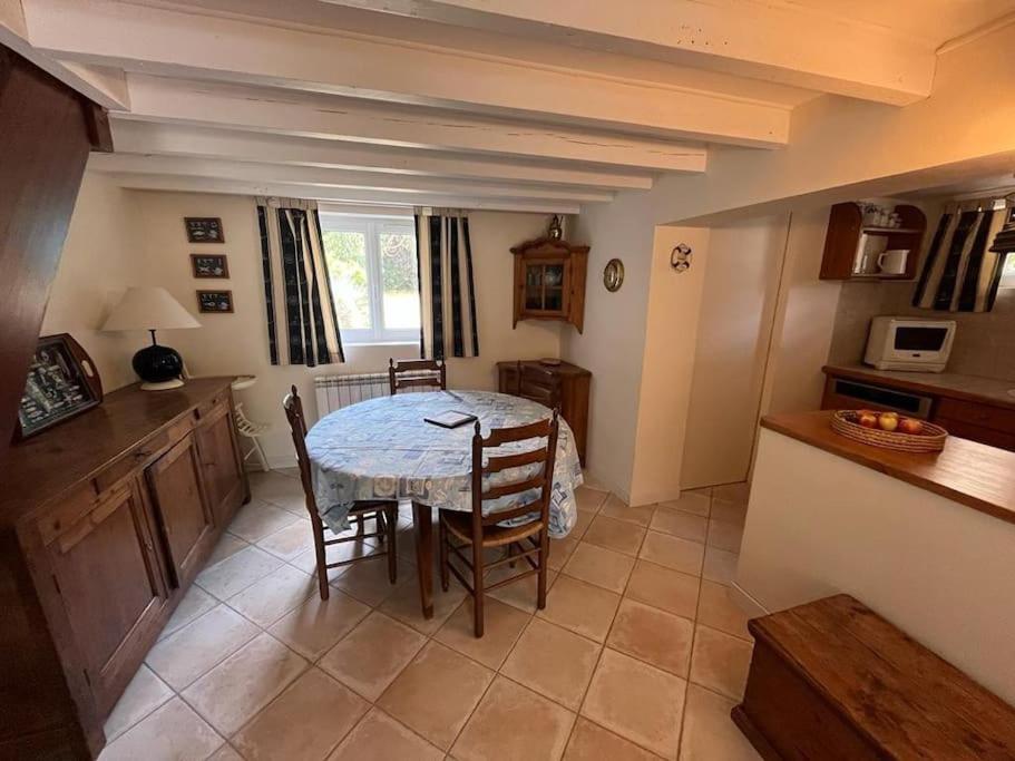 Maison A 100 M De La Plage Et Proche Du Centre Jullouville-les-Pins Dış mekan fotoğraf